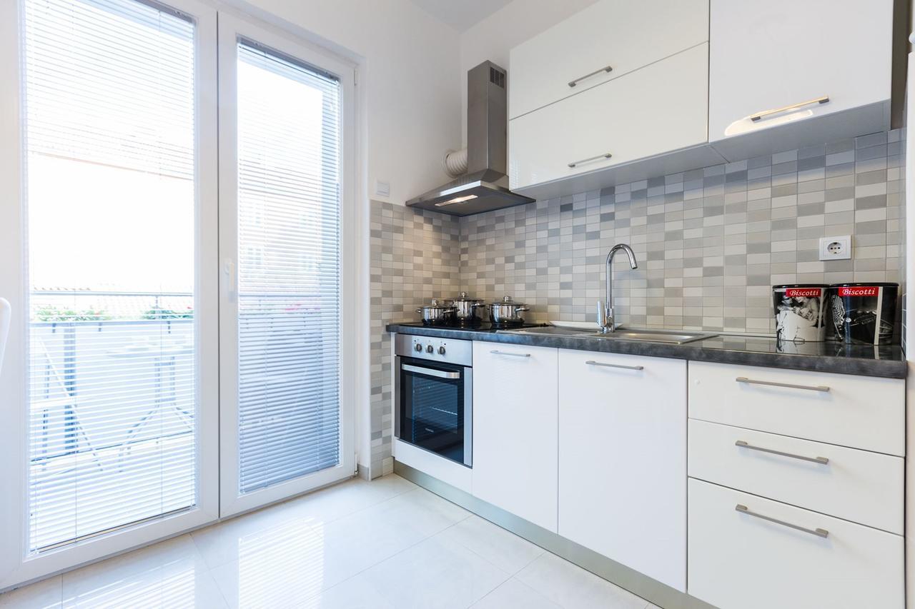 זאדאר Fifi Apartment W. Parking In Old Town מראה חיצוני תמונה