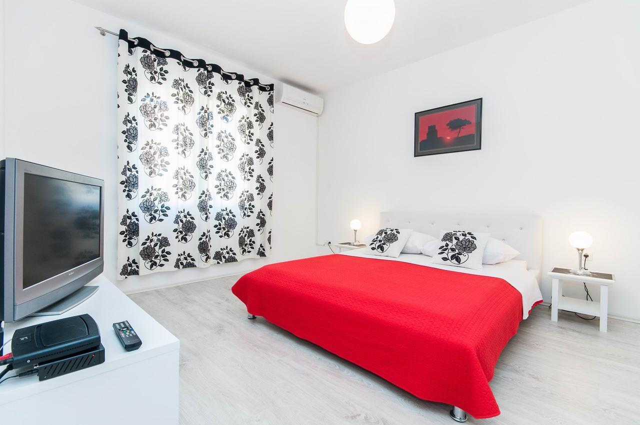 זאדאר Fifi Apartment W. Parking In Old Town מראה חיצוני תמונה